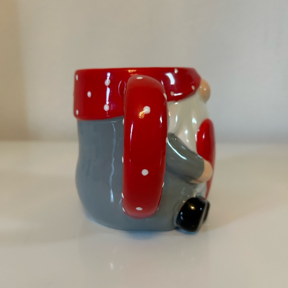 Adorable Red Heart Valentine Gnome Mug w Gray Sweater & Red Polka Dot Hat 16 oz - Picture 2 of 8